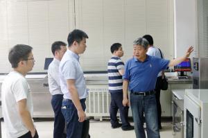 葛洲壩武漢道路材料有限公司副總經理崔培強一行蒞臨高遠考察交流