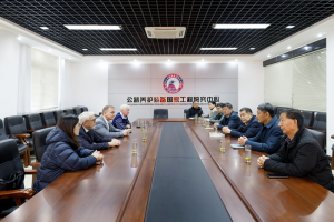 白俄羅斯道路科學研究院訪問高遠路業并簽署中白旗艦項目執行計劃